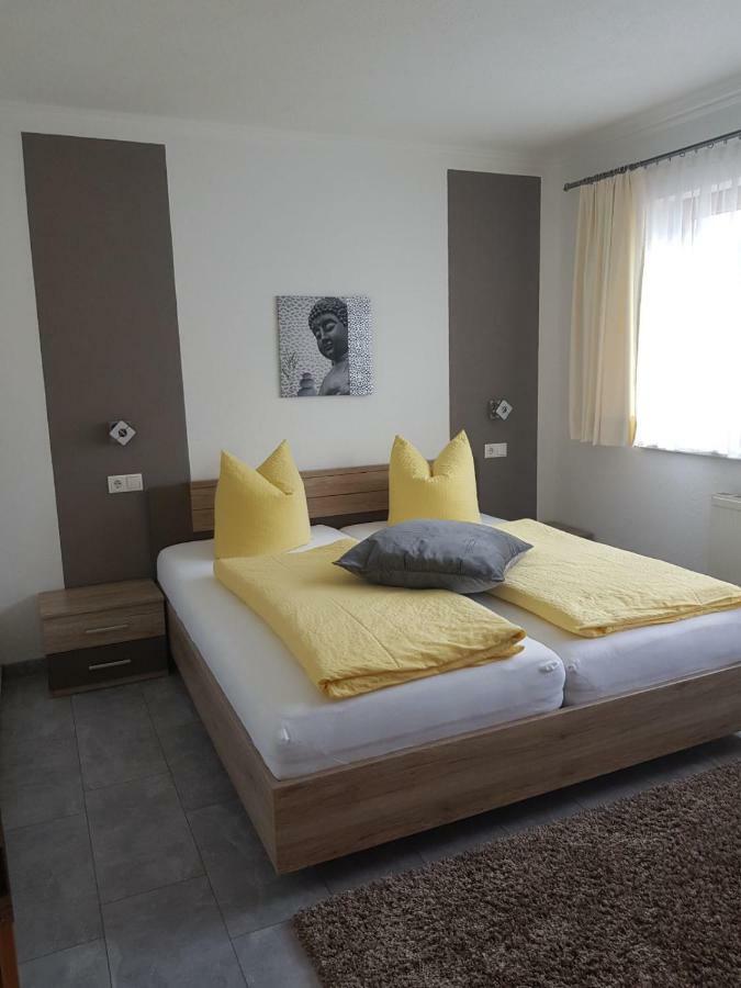 Apart Birgit Apartment Пфундс Екстериор снимка